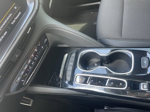 Used 2023 Buick Envision Preferred image 27