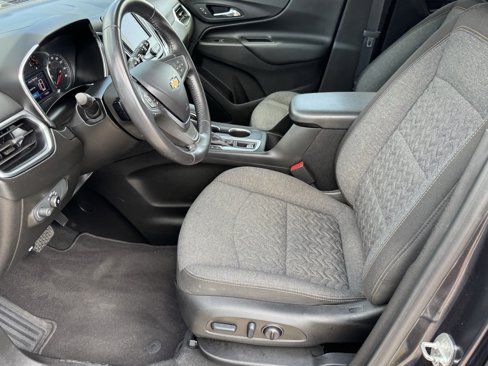 Used 2022 Chevrolet Equinox LT w/ Driver Convenience Package image 10