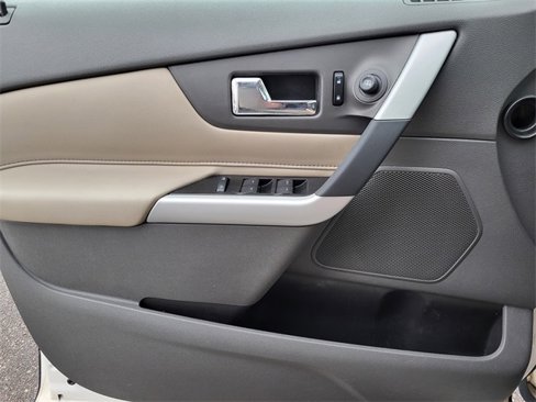 Used 2014 Ford Edge Limited w/ Equipment Group 301A image 10