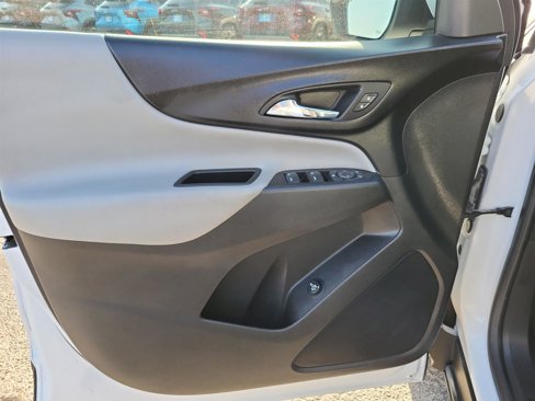 Used 2022 Chevrolet Equinox LT image 21