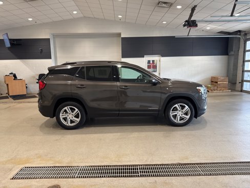 Used 2019 GMC Terrain SLE w/ Driver Convenience Package image 5