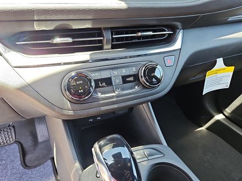 New 2025 Buick Envista Preferred w/ Convenience I Package image 30