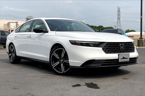 Used 2023 Honda Accord Sport image 32