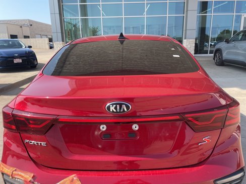 Used 2019 Kia Forte S image 14