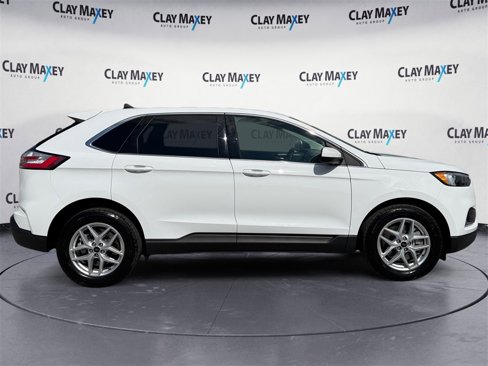 Used 2024 Ford Edge SEL image 6