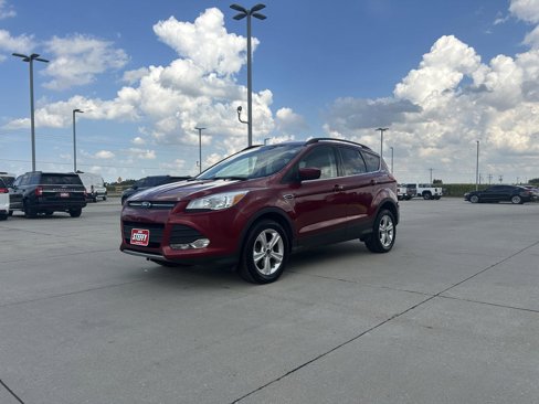 Used 2016 Ford Escape SE w/ Equipment Group 201A image 8