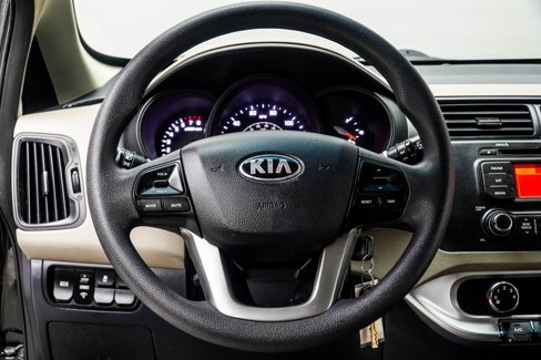 Used 2015 Kia Rio LX w/ Paint Protection Film Package image 15