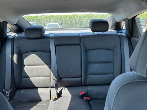 Used 2024 Chevrolet Malibu LT image 38