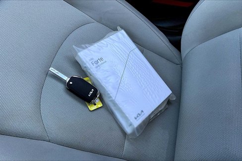 Used 2023 Kia Forte LXS image 14