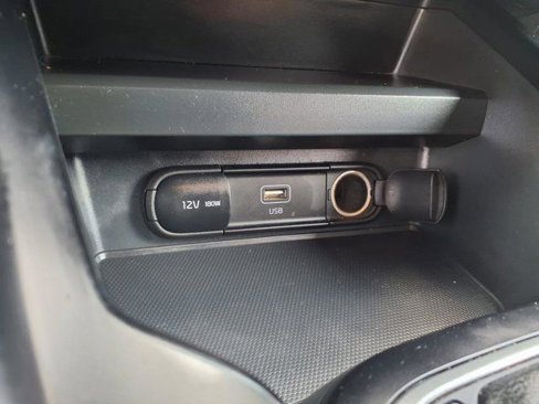 Used 2023 Kia Soul LX image 18