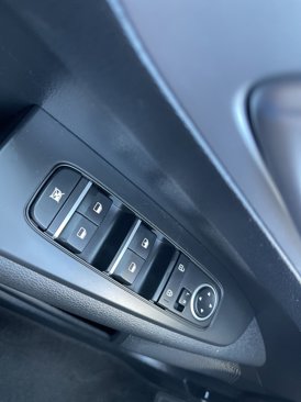 Used 2023 Kia Forte LXS image 37