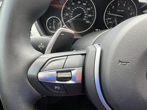 Used 2017 BMW 340i Gran Turismo xDrive image 19
