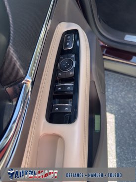 Used 2021 Lincoln Corsair Reserve w/ Equipment Group 201A image 24