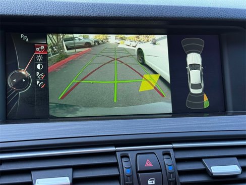 Used 2013 BMW M5 image 7