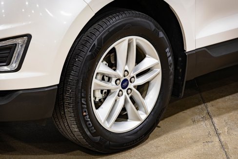 Used 2016 Ford Edge SEL w/ Equipment Group 201A image 6