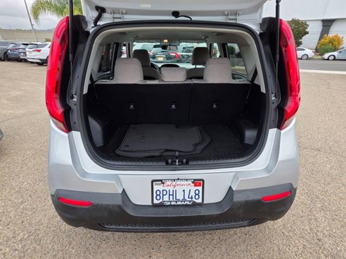 Used 2020 Kia Soul LX image 13