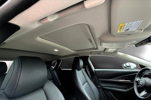 Certified 2025 MAZDA CX-30 AWD 2.5 S w/ Preferred Package image 17