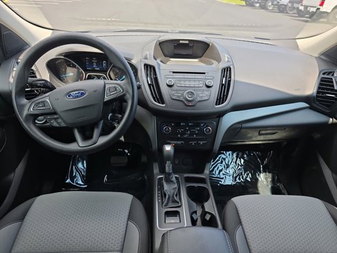 Certified 2017 Ford Escape SE image 8
