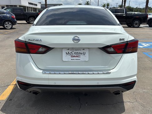 Used 2022 Nissan Altima 2.5 SR image 6