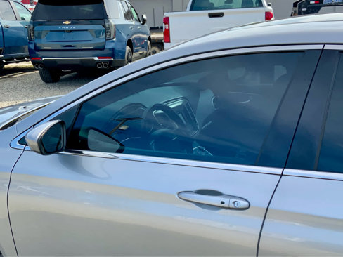 Used 2015 Chrysler 200 Limited w/ Convenience Group image 14