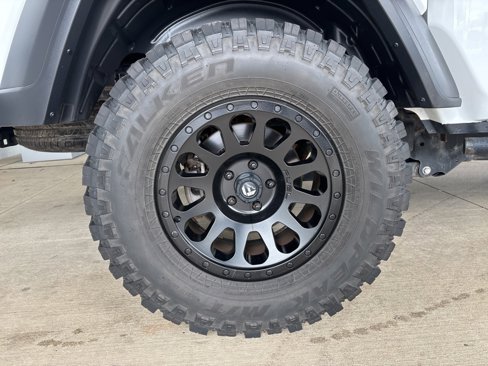 Used 2020 Jeep Gladiator Sport w/ Quick Order Package 24S image 36