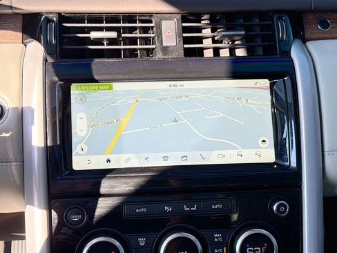 Used 2019 Land Rover Discovery HSE Luxury image 13