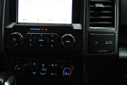Used 2019 Ford F150 XLT image 25