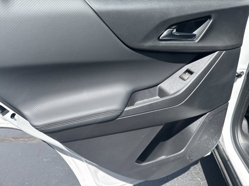 New 2026 Chevrolet Equinox LT image 10