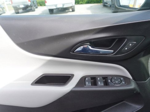 Used 2022 Chevrolet Equinox LT image 21