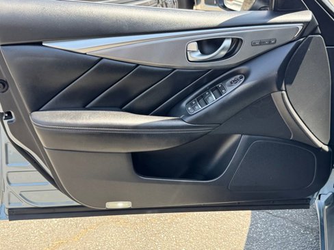 Used 2016 INFINITI Q50 Premium image 19