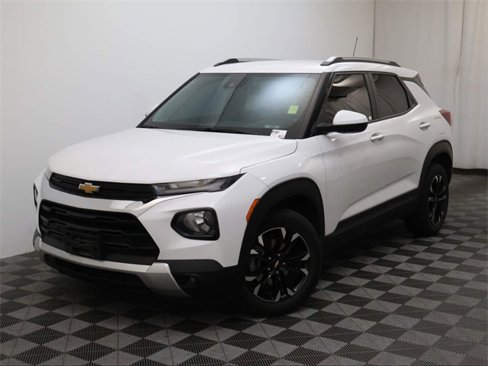 Certified 2022 Chevrolet TrailBlazer LT w/ Convenience Package image 1