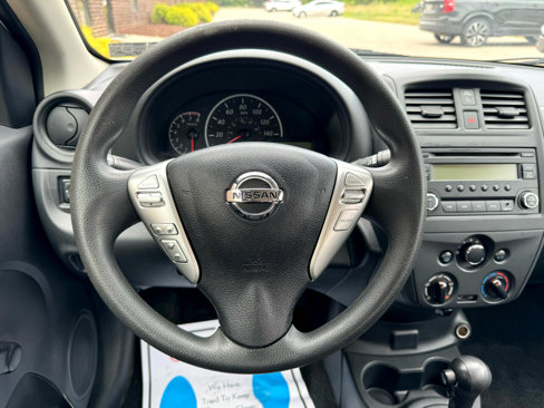 Used 2018 Nissan Versa S Plus image 10