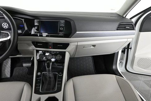 Used 2024 Volkswagen Jetta SE image 16