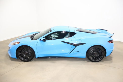 Used 2024 Chevrolet Corvette Z06 w/ Battery Protection Package image 11