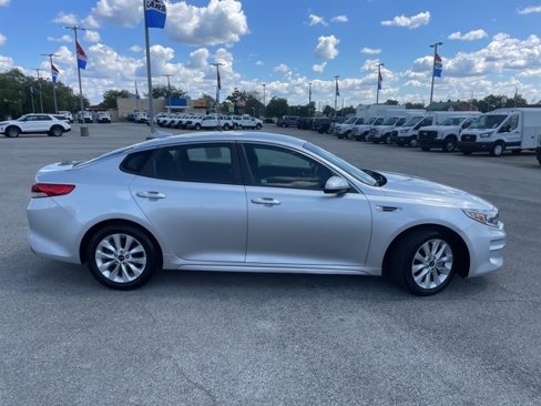 Used 2017 Kia Optima LX image 13