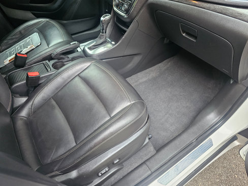 Used 2015 Buick Encore Leather w/ Experience Buick Package image 18