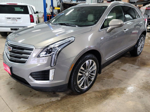 Used 2018 Cadillac XT5 Premium Luxury image 3