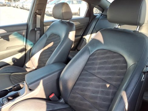 Used 2018 Hyundai Sonata Sport w/ Cargo Package image 10