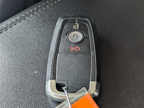 Used 2023 Ford Edge SEL image 32