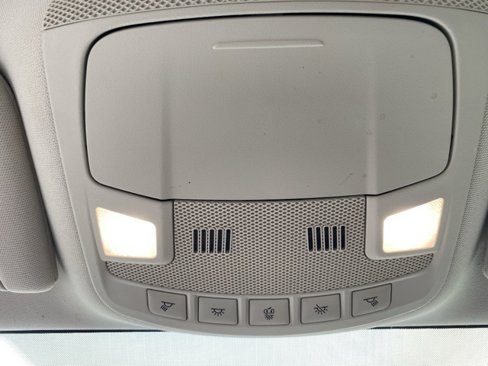 Used 2018 Ford Fusion S image 31