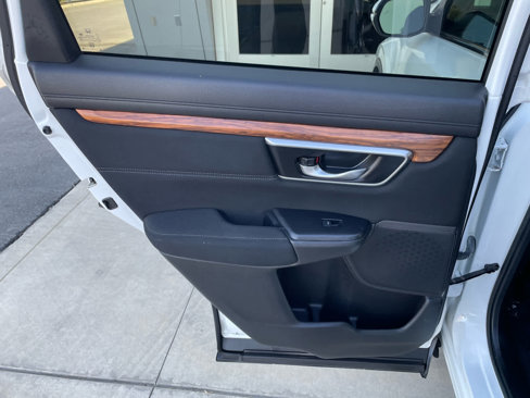 Used 2021 Honda CR-V EX image 16