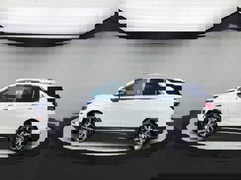 Used 2023 Chevrolet Equinox LT image 5
