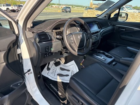 Used 2023 Honda Ridgeline RTL image 2