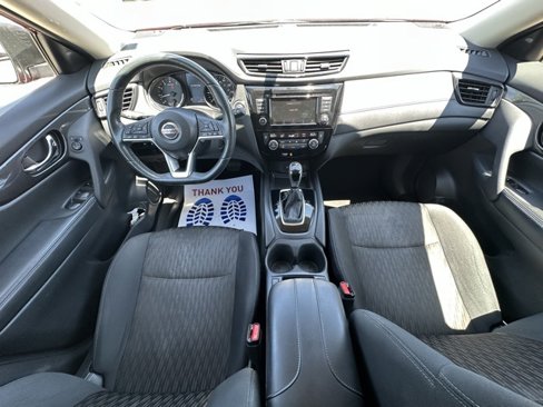 Used 2018 Nissan Rogue SV image 26