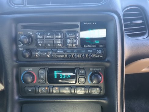 Used 1999 Chevrolet Corvette Convertible image 15