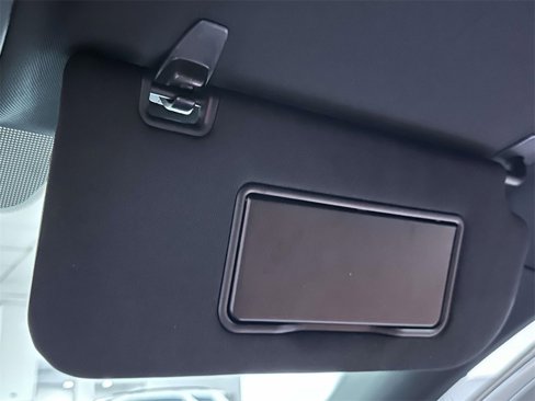 Used 2018 Lincoln MKC Premiere image 25