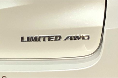 Used 2018 Toyota Highlander Limited image 27