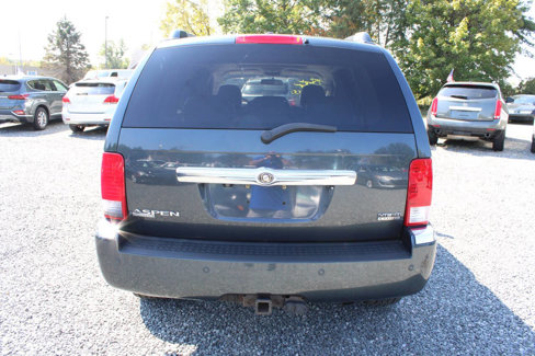 Used 2008 Chrysler Aspen Limited image 8
