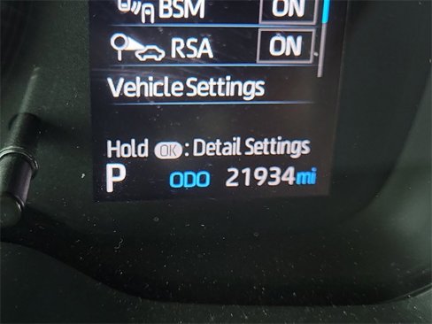 Used 2020 Toyota Corolla LE image 31