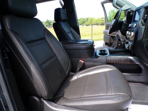 Used 2020 GMC Sierra 3500 Denali w/ Denali Ultimate Package image 35